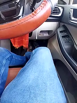 sudhastriper online show from October 14, 2025, 10:27 am