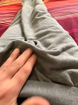 Snapshot of solomec chatting on February 8, 2025, 11:33 am solomec online show from February 8, 2025, 11:33 am