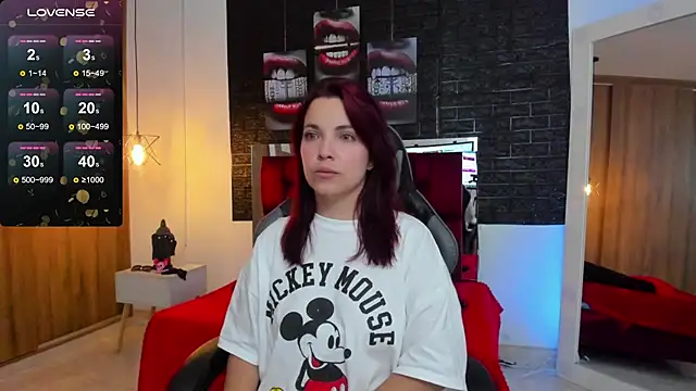 tatiana sc online show from March 15, 2025, 6:32 pm