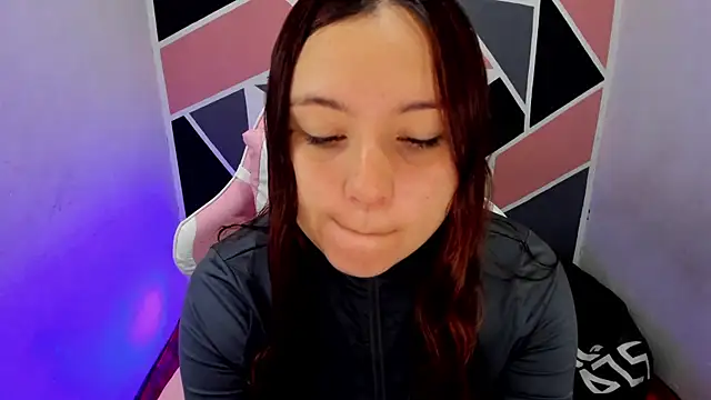 Carol Pinter online show from November 24, 2025, 3:45 pm