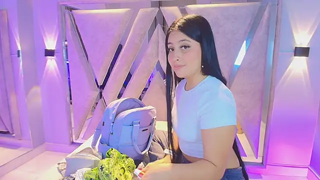 Annie9  online show from March 6, 2026, 3:01 am