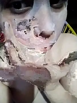 Lucianaferro  online show from November 26, 2025, 4:23 am