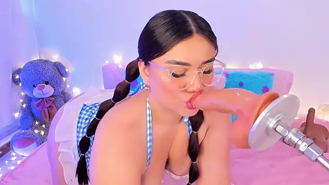 Isa belaa online show from March 1, 2025, 1:40 pm