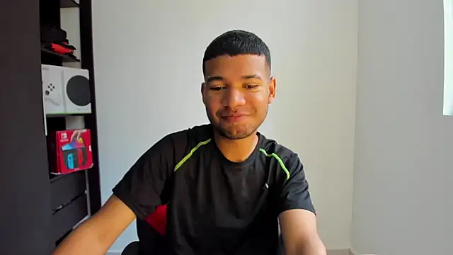 Snapshot of Camilo_Marin chatting on January 10, 2025, 3:27 pm Camilo Marin online show from January 10, 2025, 3:27 pm