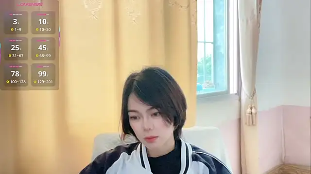 Linda-LL online show from April 2, 2026, 2:41 am