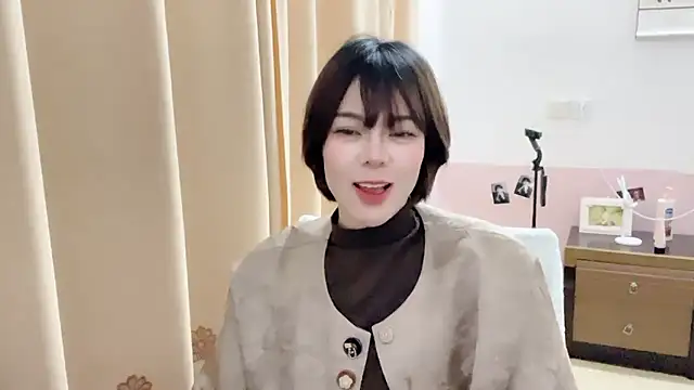 Linda-LL online show from January 17, 2026, 11:58 am