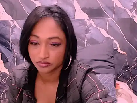 Snapshot of indianspicey chatting on September 30, 2025, 5:13 am indianspicey online show from September 30, 2025, 5:13 am