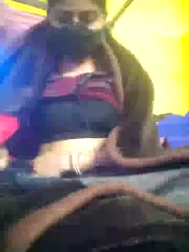 Snapshot of west_jaisminn chatting on December 17, 2024, 1:39 am west jaisminn online show from December 17, 2024, 1:39 am