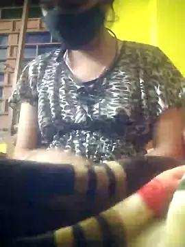 Snapshot of west_jaisminn chatting on December 22, 2024, 6:48 pm west jaisminn online show from December 22, 2024, 6:48 pm