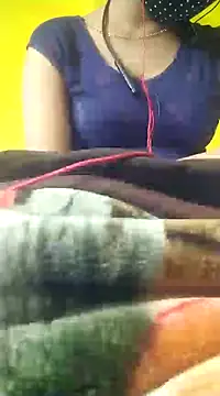 Snapshot of west_jaisminn chatting on December 20, 2024, 12:30 am west jaisminn online show from December 20, 2024, 12:30 am