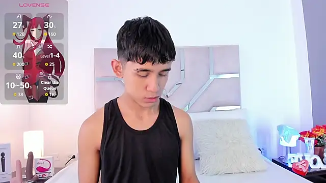 Thayler jones online show from November 25, 2025, 11:21 am