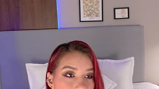 Snapshot of KasyRose chatting on February 26, 2025, 11:21 am KasyRose online show from February 26, 2025, 11:21 am