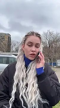 Snapshot of KikiWatson chatting on March 20, 2026, 8:04 am KikiWatson online show from March 20, 2026, 8:04 am