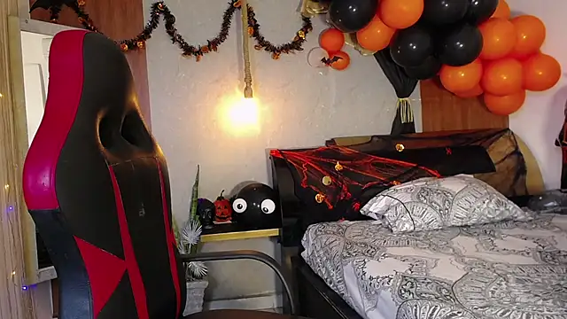 Snapshot of hera_divine chatting on October 25, 2025, 10:21 pm hera divine online show from October 25, 2025, 10:21 pm