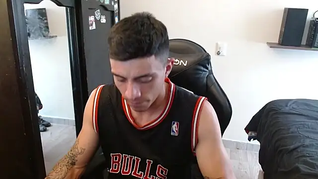 kv   xxx  online show from March 8, 2026, 7:17 pm