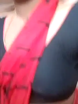 Snapshot of sneha_telugu_girl chatting on March 18, 2025, 5:56 am sneha telugu girl online show from March 18, 2025, 5:56 am