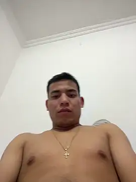 stiven-p23 online show from June 8, 2026, 3:29 am