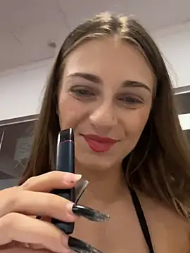 AdissonLane online show from July 25, 2026, 1:39 pm