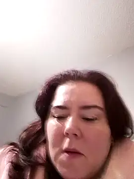 Snapshot of Viola_SassyX chatting on December 3, 2024, 6:43 am Viola SassyX online show from December 3, 2024, 6:43 am