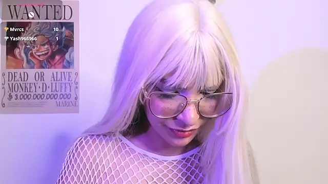 Luna-Chann online show from July 21, 2026, 11:28 pm