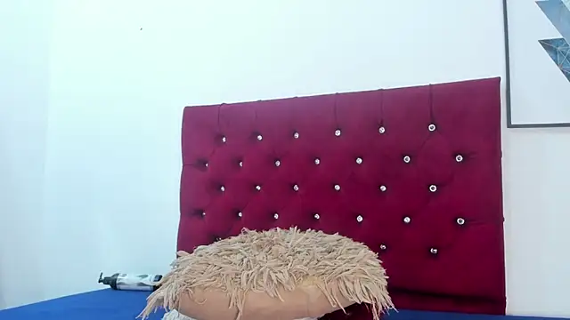 Melody Megann online show from February 10, 2026, 11:53 am