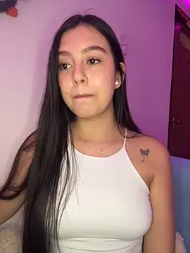 Snapshot of kanne_mia chatting on November 7, 2025, 11:08 pm kanne mia online show from November 7, 2025, 11:08 pm