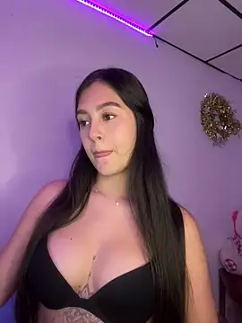 Snapshot of kanne_mia chatting on March 23, 2025, 3:54 am kanne mia online show from March 23, 2025, 3:54 am