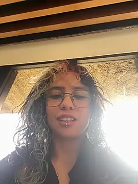 Snapshot of Sweet_Chaos chatting on February 26, 2025, 4:38 pm Sweet Chaos online show from February 26, 2025, 4:38 pm