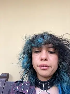 Snapshot of Sweet_Chaos chatting on February 13, 2026, 7:25 pm Sweet Chaos online show from February 13, 2026, 7:25 pm