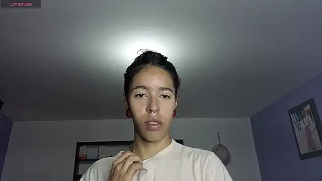 stephania t online show from March 3, 2026, 5:09 pm