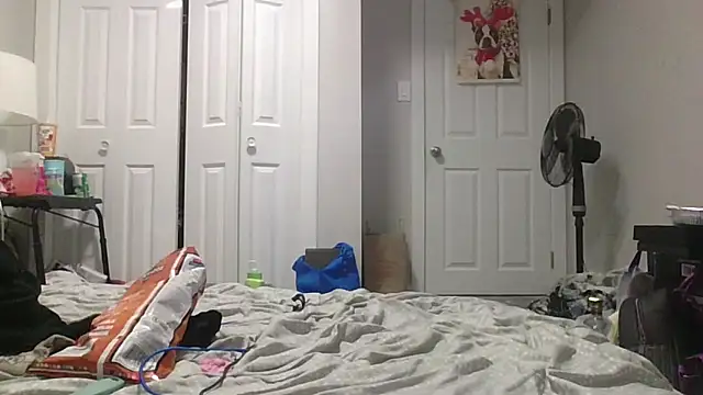 TheSexiest2025 online show from February 25, 2025, 11:48 pm