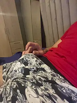 Snapshot of erenmagic chatting on November 23, 2025, 8:19 pm erenmagic online show from November 23, 2025, 8:19 pm