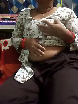 Snapshot of Manjudear chatting on October 2, 2025, 8:40 am Manjudear online show from October 2, 2025, 8:40 am