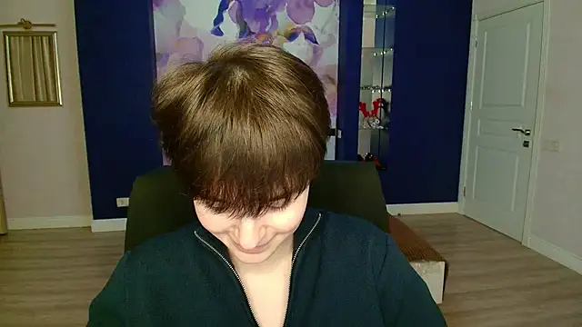 EmiliaYours online show from February 22, 2025, 4:51 pm