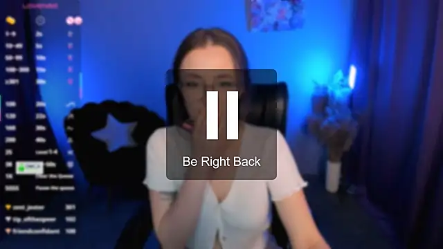Snapshot of luna_berryy chatting on February 23, 2025, 2:29 am luna berryy online show from February 23, 2025, 2:29 am