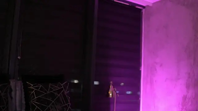 Snapshot of Candy_Ivy chatting on November 21, 2025, 6:29 pm Candy Ivy online show from November 21, 2025, 6:29 pm