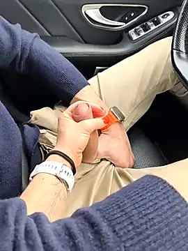 Snapshot of Secret_couple_ chatting on March 12, 2025, 3:29 pm Secret couple  online show from March 12, 2025, 3:29 pm