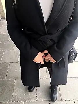 Secret couple  online show from January 17, 2026, 9:13 am