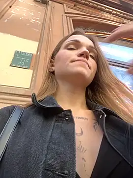 KitteCat online show from September 9, 2025, 8:57 am