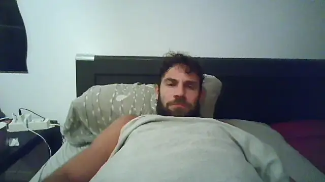 alpha-hunk online show from October 16, 2025, 7:55 pm