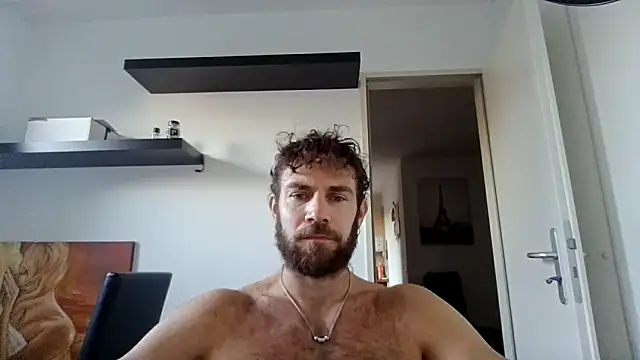 alpha-hunk online show from October 28, 2025, 2:49 pm