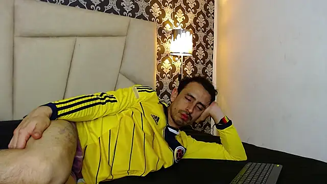 Sr Magnus  online show from March 11, 2025, 10:51 am