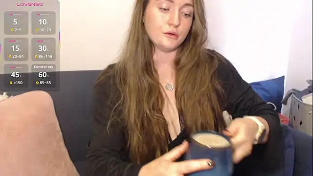 BustyBonnieUK online show from October 21, 2025, 11:42 am