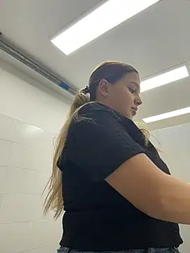 vivicolibri online show from November 13, 2025, 4:44 pm