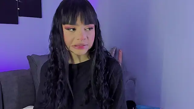 Snapshot of maddy_walker chatting on February 27, 2025, 7:15 pm maddy walker online show from February 27, 2025, 7:15 pm