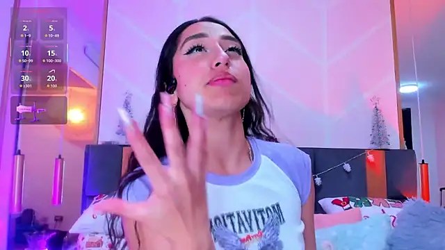 MadyJackson online show from December 3, 2025, 11:42 am