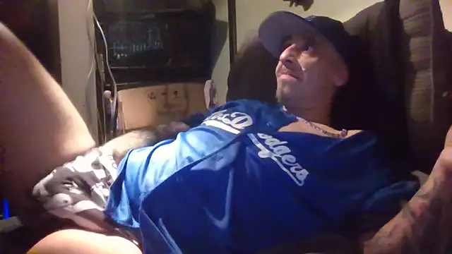 Snapshot of CandiedPompano chatting on September 26, 2025, 7:54 pm CandiedPompano online show from September 26, 2025, 7:54 pm