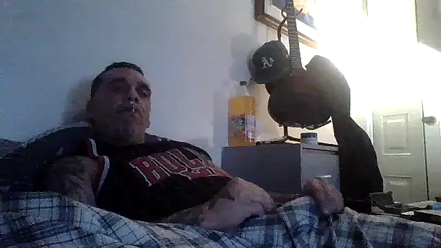 CandiedPompano online show from July 6, 2026, 3:46 am