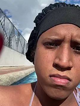 zahrivk1 online show from October 30, 2025, 7:55 pm