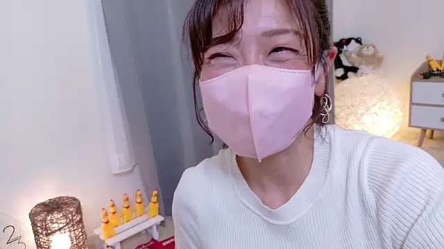 Risa 06 online show from April 14, 2026, 11:48 am